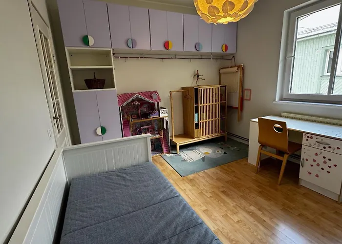 Spacious Family-friendly Apartment, Free Parking 公寓 塔林